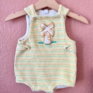 Adorable Vintage 80s Appliqué Baby Romper